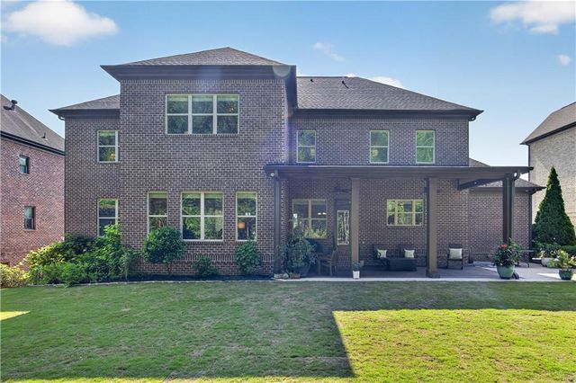 2013 Skybrooke Lane, Hoschton, GA 30548