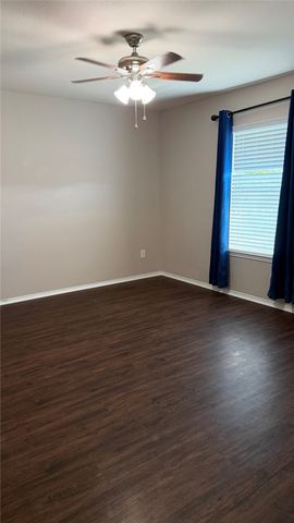 4500 Mountain Oak Street, Fort Worth, TX 76244