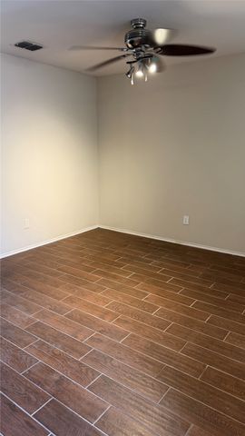 4500 Mountain Oak Street, Fort Worth, TX 76244