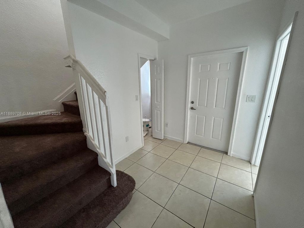 1406 SE 26th Ct 311, Homestead, FL 33035