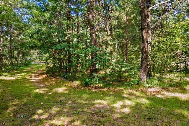 484 Ave 16th Avenue, Nekoosa, WI 54457