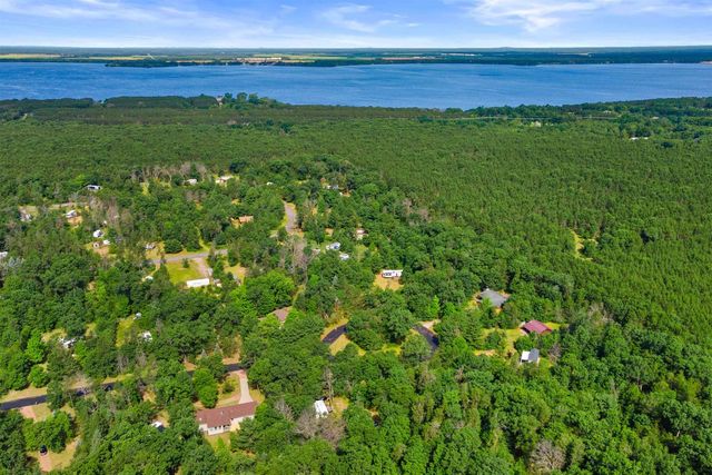 484 Ave 16th Avenue, Nekoosa, WI 54457