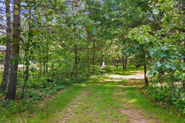 484 Ave 16th Avenue, Nekoosa, WI 54457