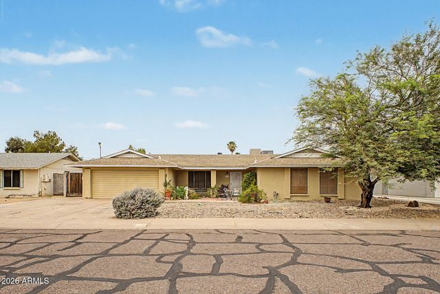 4010 W CAMPO BELLO Drive, Glendale, AZ 85308