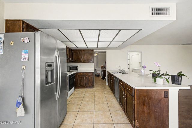 4010 W CAMPO BELLO Drive, Glendale, AZ 85308
