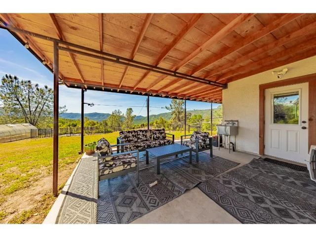 43980 Highway 49, Ahwahnee, CA 93601