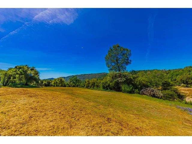 43980 Highway 49, Ahwahnee, CA 93601