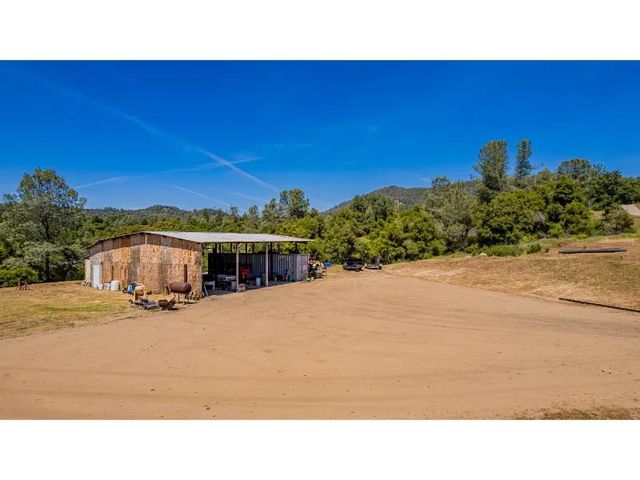 43980 Highway 49, Ahwahnee, CA 93601