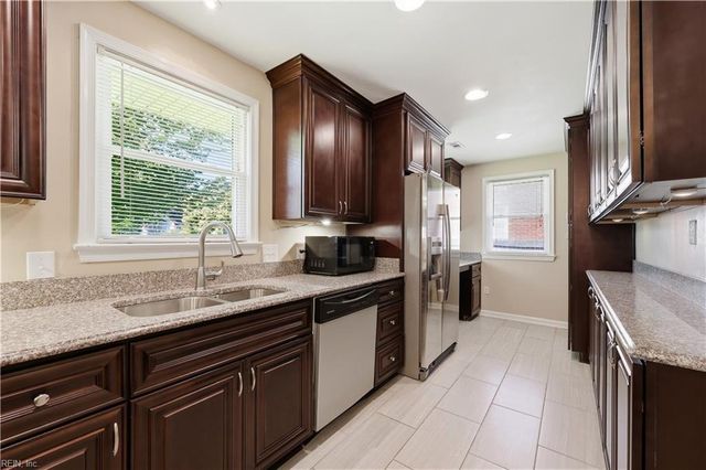 5945 McClure RD, Norfolk, VA 23502