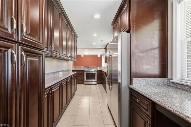 5945 McClure RD, Norfolk, VA 23502