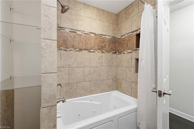 5945 McClure RD, Norfolk, VA 23502