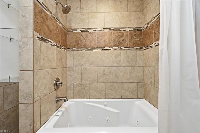 5945 McClure RD, Norfolk, VA 23502