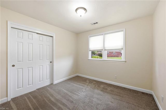 5945 McClure RD, Norfolk, VA 23502