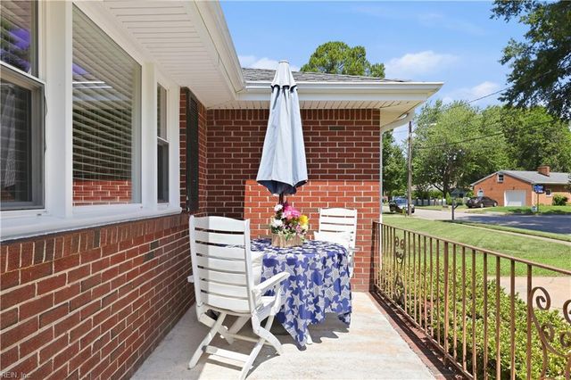 5945 McClure RD, Norfolk, VA 23502