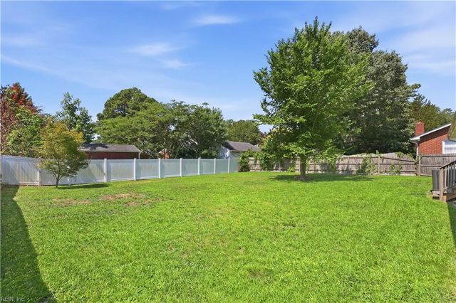 5945 McClure RD, Norfolk, VA 23502