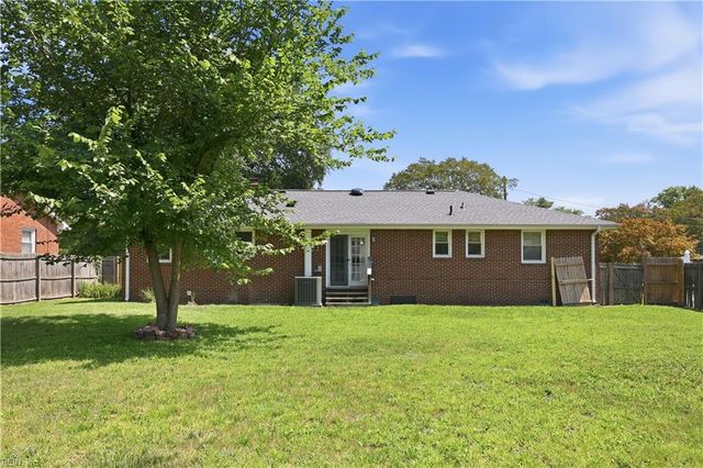 5945 McClure RD, Norfolk, VA 23502