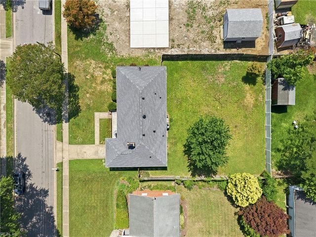 5945 McClure RD, Norfolk, VA 23502