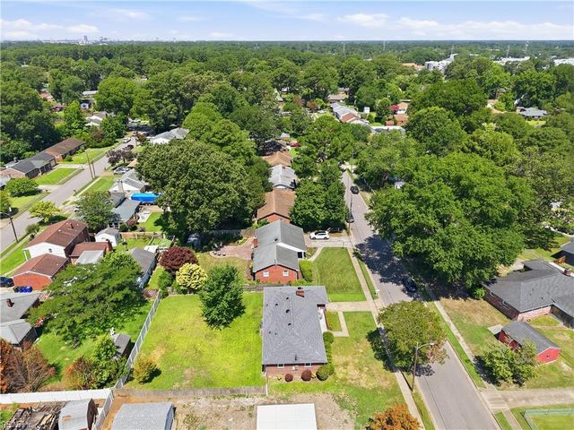 5945 McClure RD, Norfolk, VA 23502