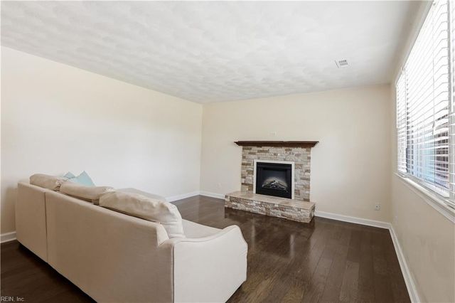 5945 McClure RD, Norfolk, VA 23502