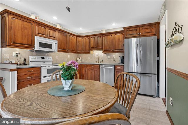 52 WINDY KNOLL DR, Richboro, PA 18954