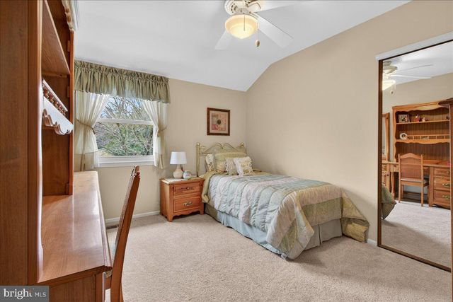 52 WINDY KNOLL DR, Richboro, PA 18954