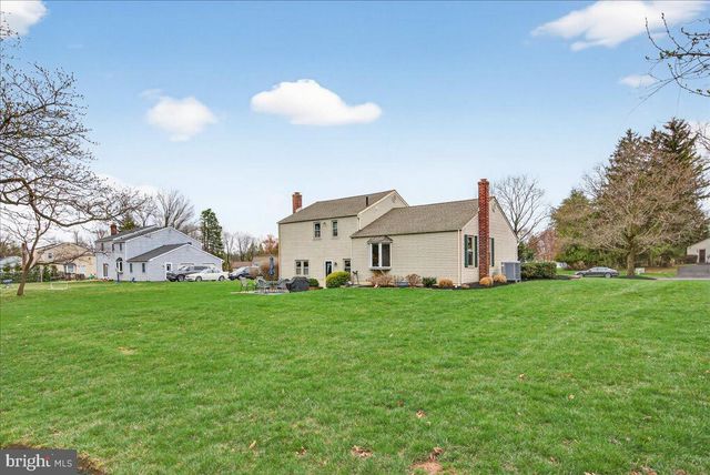 52 WINDY KNOLL DR, Richboro, PA 18954