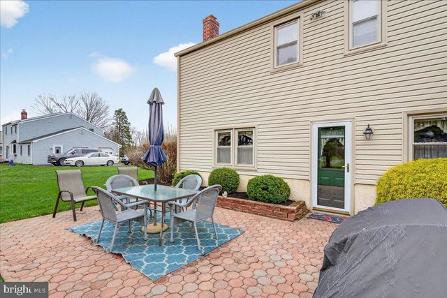 52 WINDY KNOLL DR, Richboro, PA 18954