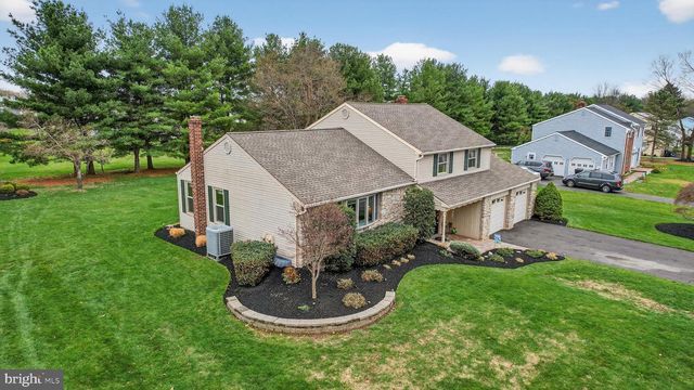 52 WINDY KNOLL DR, Richboro, PA 18954