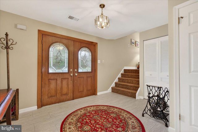 52 WINDY KNOLL DR, Richboro, PA 18954