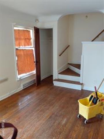 7023 Curtis Street, Detroit, MI 48221