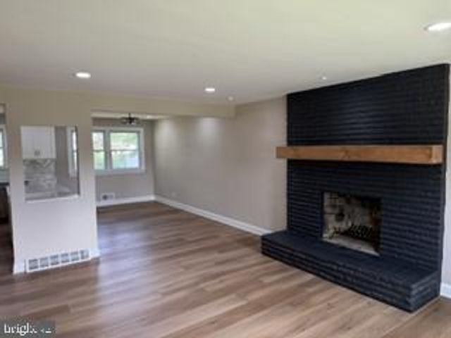 379 BOXWOOD LN, Cinnaminson Twp, NJ 08077
