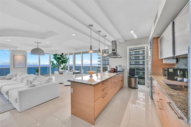 1800 S Ocean Dr 4304, Hallandale Beach, FL 33009
