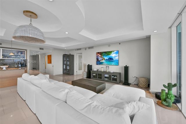 1800 S Ocean Dr 4304, Hallandale Beach, FL 33009