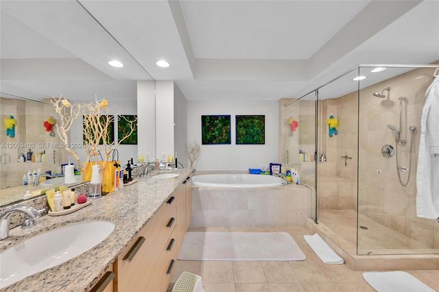 1800 S Ocean Dr 4304, Hallandale Beach, FL 33009