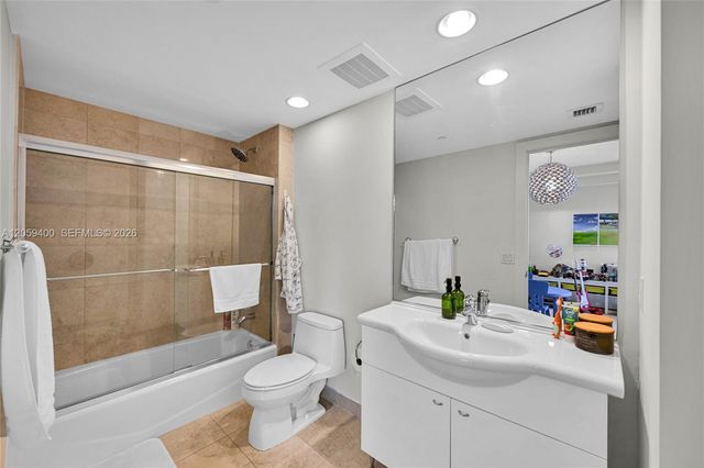 1800 S Ocean Dr 4304, Hallandale Beach, FL 33009