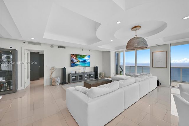 1800 S Ocean Dr 4304, Hallandale Beach, FL 33009