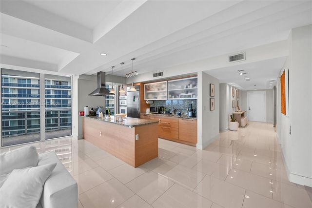 1800 S Ocean Dr 4304, Hallandale Beach, FL 33009