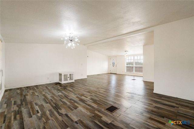 257 County Road 3355, Kempner, TX 76539