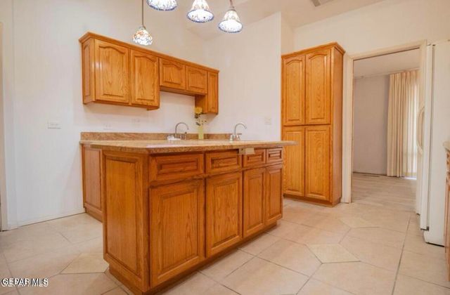 2801 POLK Avenue, El Paso, TX 79930