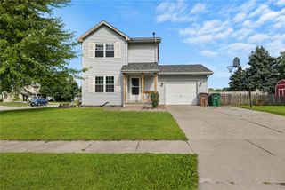 502 10th Court SE, Bondurant, IA 50035