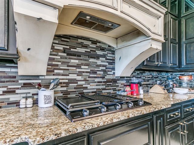 1330 E Silver City Road, Tuttle, OK 73089