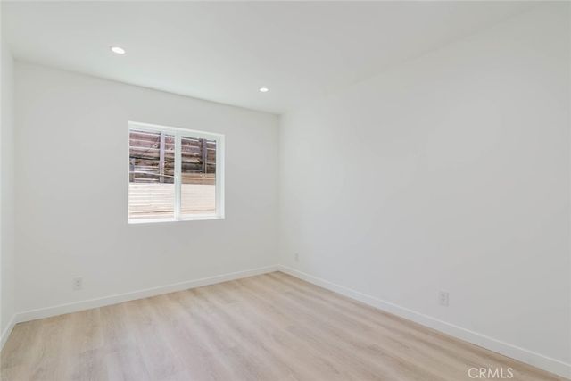 13138 Corcoran, San Fernando, CA 91340