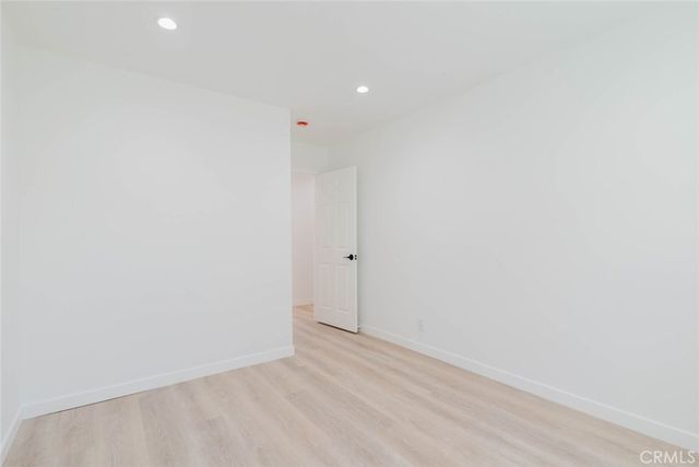 13138 Corcoran, San Fernando, CA 91340