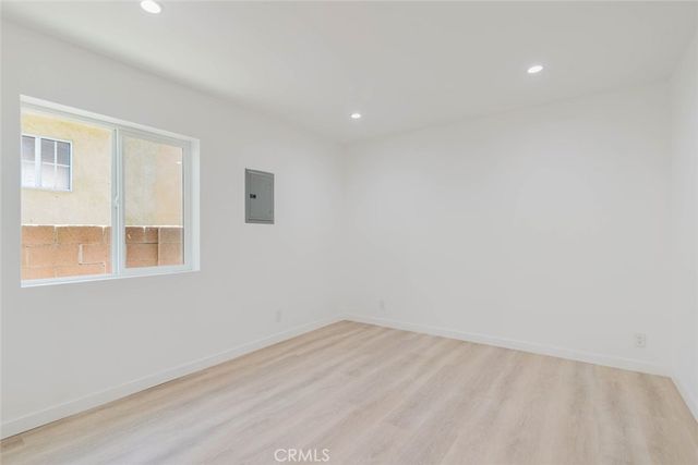 13138 Corcoran, San Fernando, CA 91340