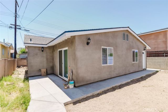 13138 Corcoran, San Fernando, CA 91340