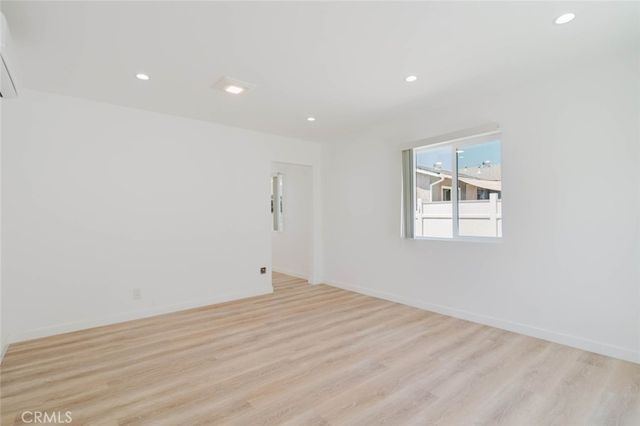 13138 Corcoran, San Fernando, CA 91340