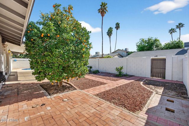 1725 E LA JOLLA Drive, Tempe, AZ 85282