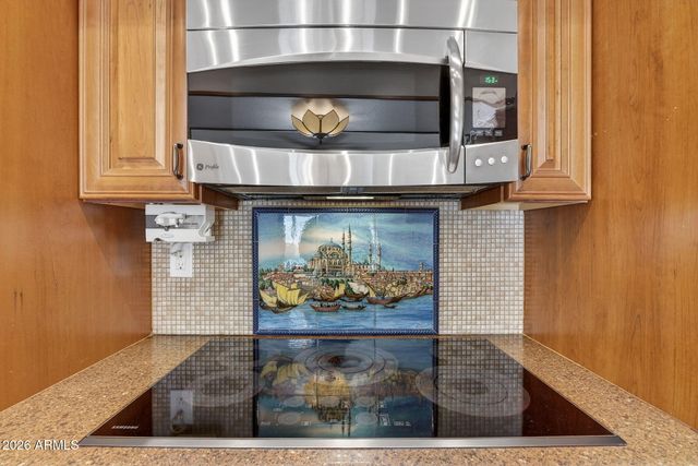 1725 E LA JOLLA Drive, Tempe, AZ 85282