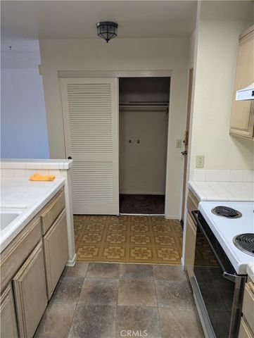 11410 Dolan Avenue 110, Downey, CA 90241