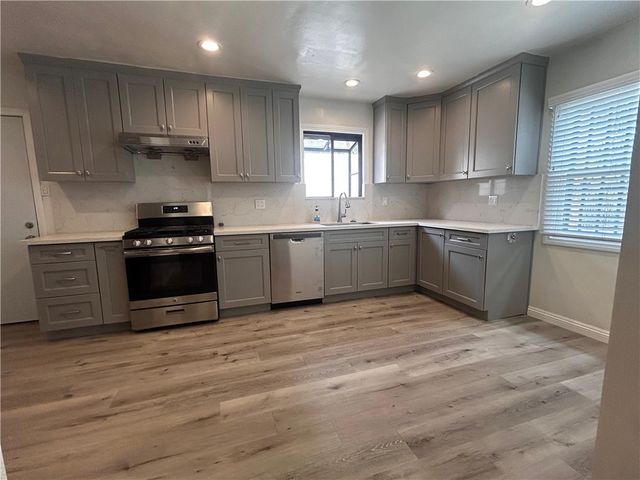 521 N Vermont, Glendora, CA 91741